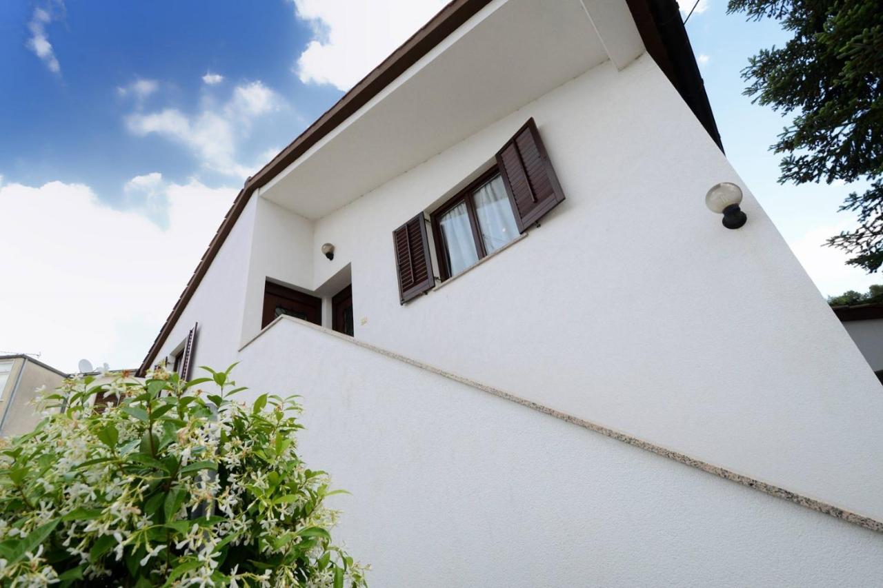 Apartments Kadum Porec Center Near The Beach Exteriör bild