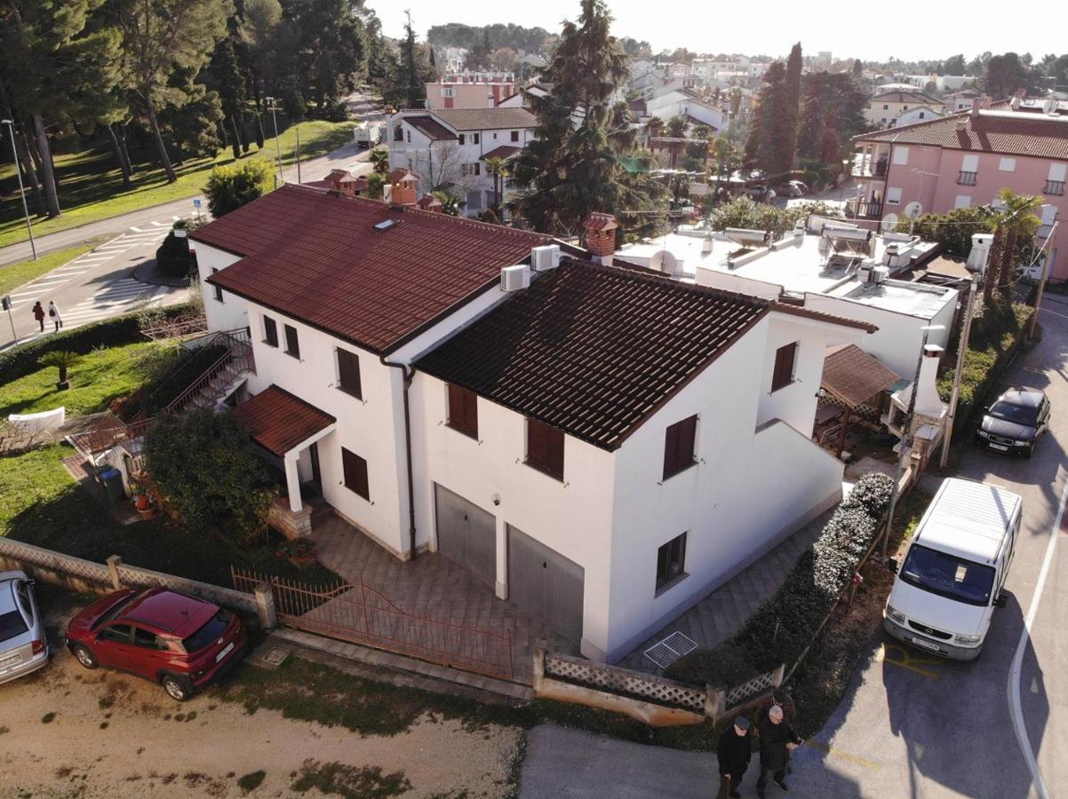 Apartments Kadum Porec Center Near The Beach Exteriör bild